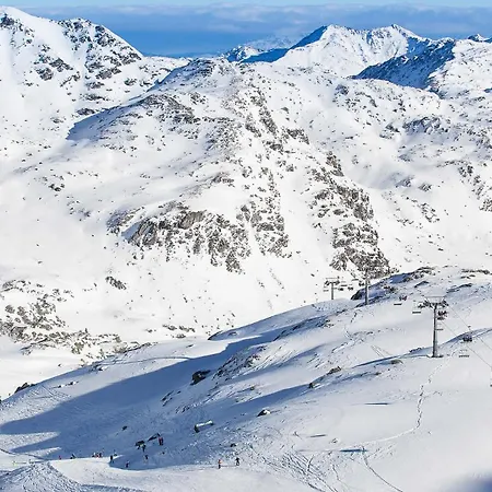 Casa de Férias Skihuette Silberleiten, 14 Personen